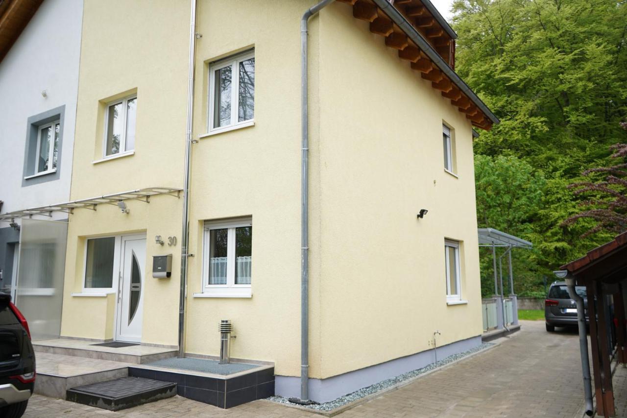 Ferienwohnung In Kaiserslautern-Hohenecken Exterior foto